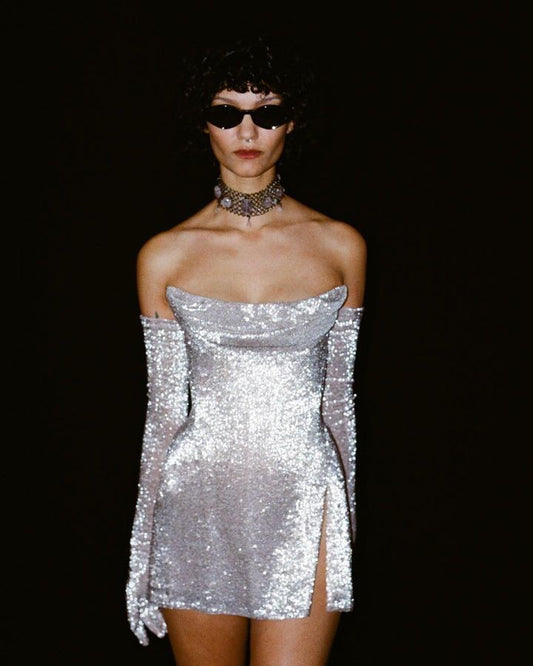 Sexy Sheath Strapless Silver Sequin Short Homecoming Dress With Gloves Summer Hoco Dresses Cocktail Dress Birthday Outfits DP2100