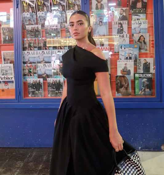 Hermoso vestido de fiesta con hombros descubiertos de satén negro, vestidos de fiesta formales de verano para invitadas de boda, trajes de invitada de boda DP2172