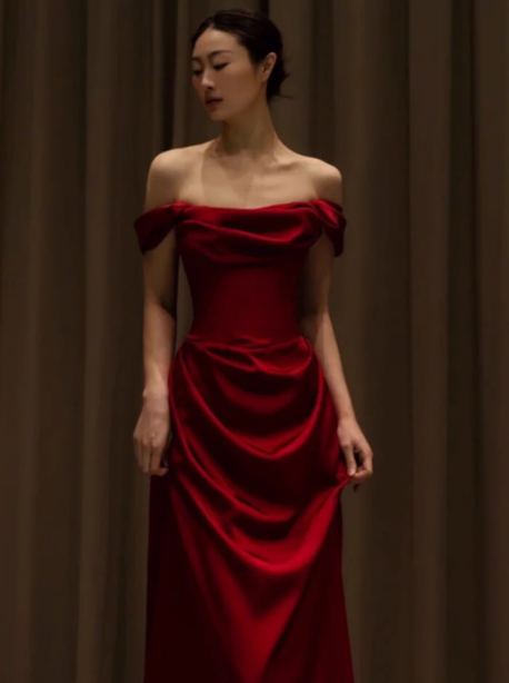 Elegante vestido de fiesta de satén burdeos con hombros descubiertos y corte sirena, vestidos formales de verano para invitadas de boda, trajes para invitadas de boda DP2262