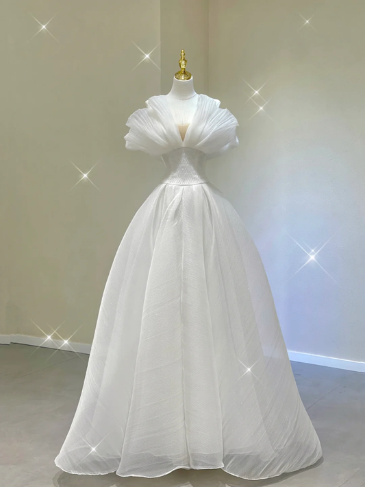 Vestido de novia atemporal, sin tirantes, largo, de tul blanco, con cola larga, DP412