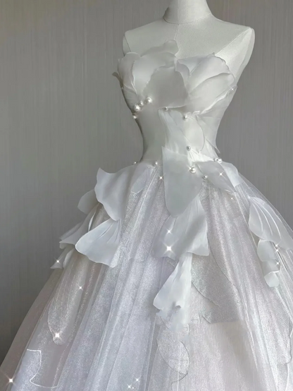 Vestido de novia atemporal, sin tirantes, largo, de tul blanco, con cola larga, DP414