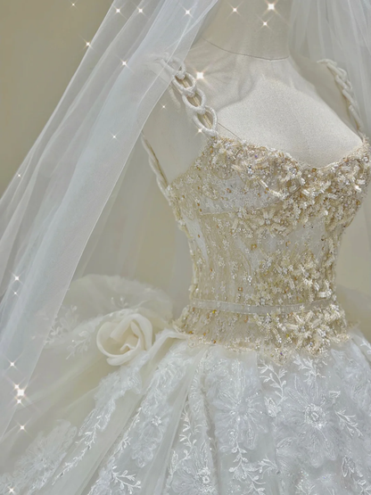 Vestido de novia blanco largo con escote cuadrado y encaje de ensueño DP422