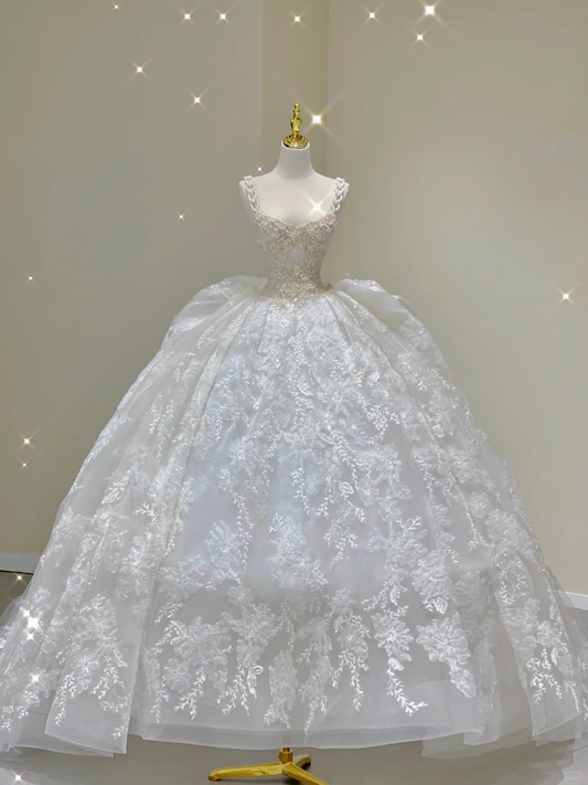 Vestido de novia blanco largo con escote cuadrado y encaje de ensueño DP422