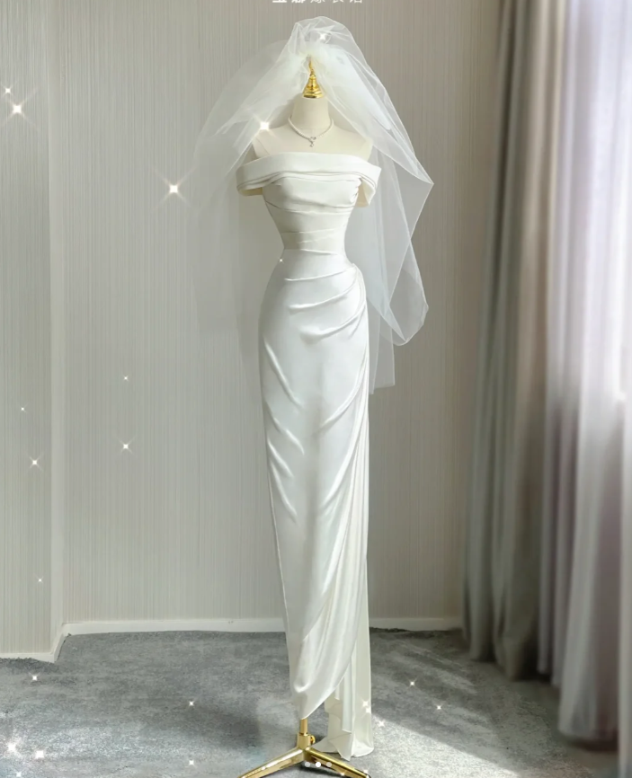 Vestido de novia blanco de satén con hombros descubiertos y corte entallado, para verano, DP424