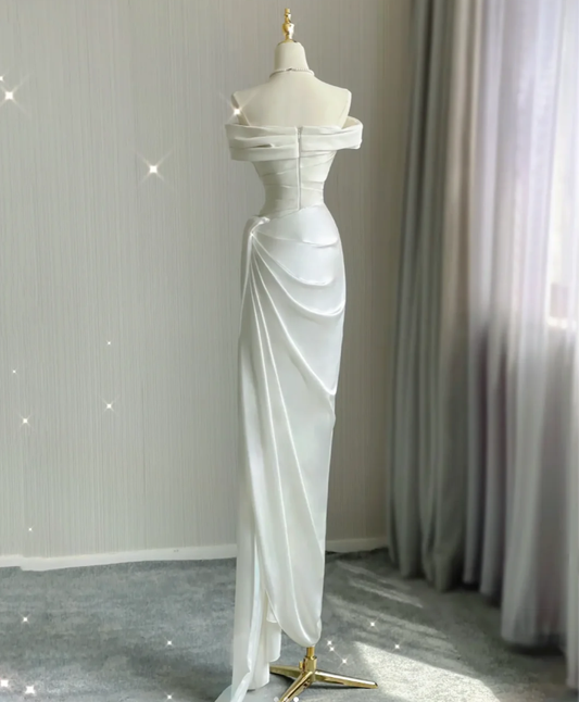 Vestido de novia blanco de satén con hombros descubiertos y corte entallado, para verano, DP424