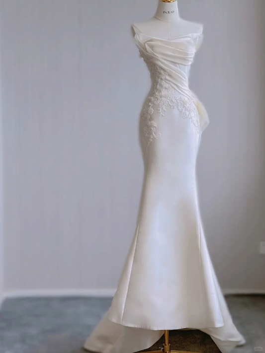 Vestido de novia de verano de satén largo sin tirantes de sirena de ensueño DP436