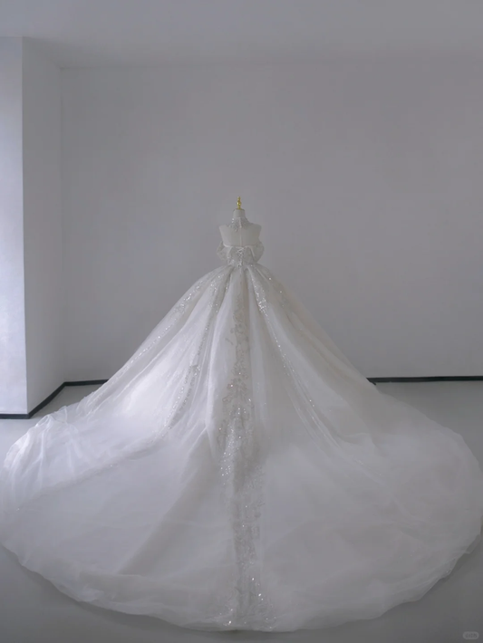 Vestido de novia atemporal con hombros descubiertos, mangas cortas, largo de satén blanco, cola larga, DP503