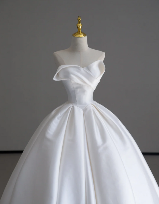 Vestido de novia largo de satén blanco con escote corazón de ensueño, vestido de novia de verano DP519