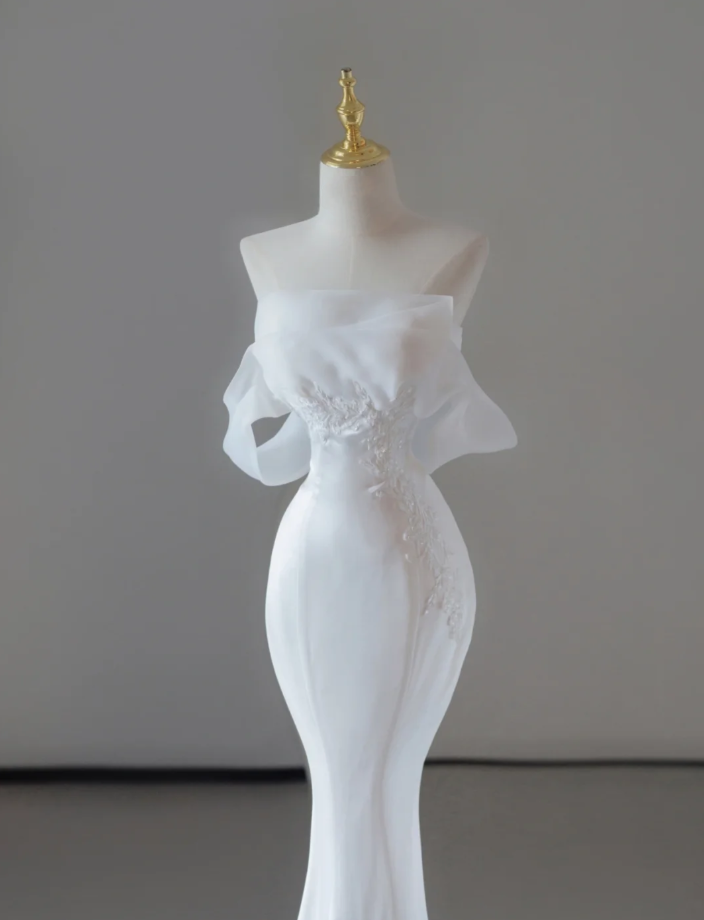 Vestido de novia largo de satén con escote corazón y corte sirena de ensueño, vestido de novia de verano DP525