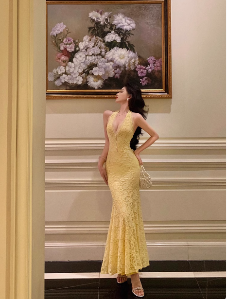 Elegante vestido de fiesta de cumpleaños número 21 con escote en V, sin mangas, de encaje amarillo, ideal para mujeres (DP548)