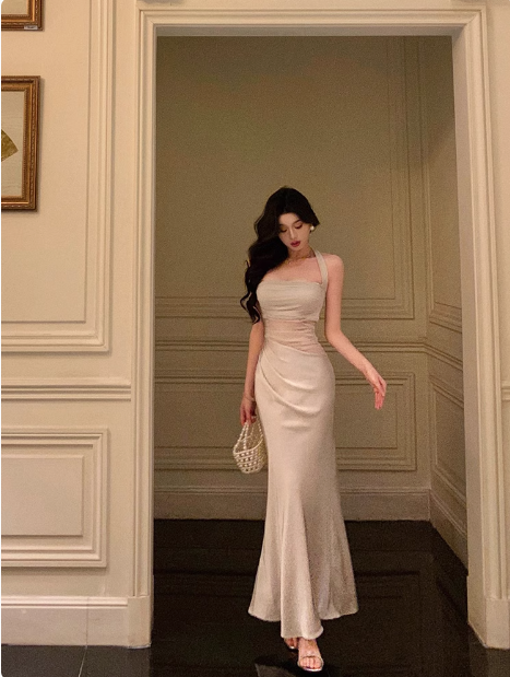 Elegante vestido de fiesta de sirena con cuello halter de satén sin mangas para cumpleaños número 18, ideas para vestidos de cumpleaños para mujeres DP567