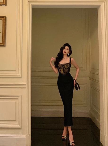 Vestido elegante de sirena con tirantes finos y encaje negro sin mangas para fiesta de 18 cumpleaños, ideas para vestidos de cumpleaños para mujeres DP568
