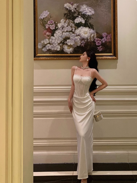 Vestido elegante de sirena con tirantes finos para fiesta de 18 años, color blanco. Ideas para vestidos de cumpleaños para mujeres (DP579).