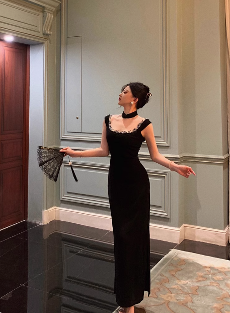 Vestido negro elegante de fiesta para 18 cumpleaños, escote cuadrado, atuendos para 21 cumpleaños, ideas de vestidos de cumpleaños para mujeres (DP586)