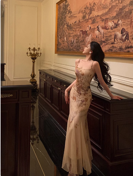 Vestido largo elegante de sirena con tirantes finos para cumpleaños número 18, atuendos para cumpleaños número 21, ideas de vestidos de cumpleaños para mujeres DP599