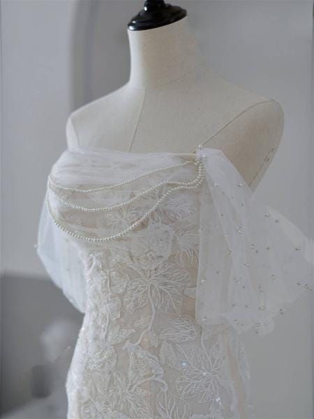 Vestido de novia sirena de ensueño con hombros descubiertos, vestido de novia personalizado, impresionante vestido de novia moderno DP603