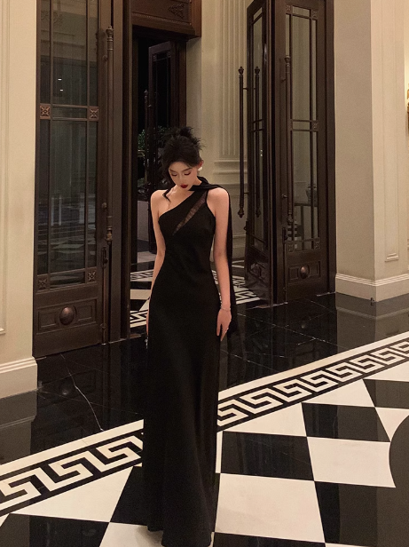 Elegante vestido negro de fiesta de cumpleaños número 18, corte A, de un solo hombro, con escote en A, ideas para vestidos de cumpleaños para mujeres DP608