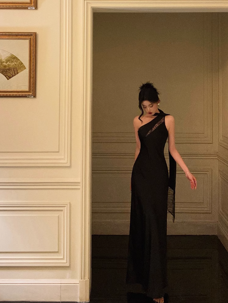 Elegante vestido negro de fiesta de cumpleaños número 18, corte A, de un solo hombro, con escote en A, ideas para vestidos de cumpleaños para mujeres DP608