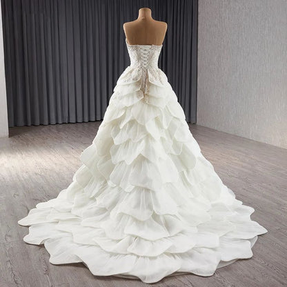 Vestido de novia de lujo, sin mangas, sin tirantes, con lentejuelas y cola, DP610