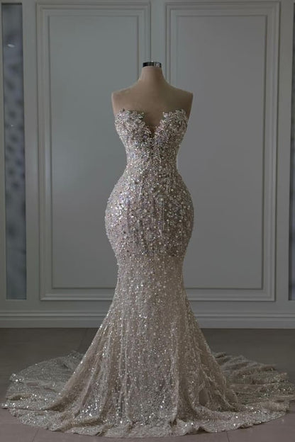 Vestido de novia de lujo con escote corazón, sin mangas, de encaje con cuentas, estilo sirena DP612