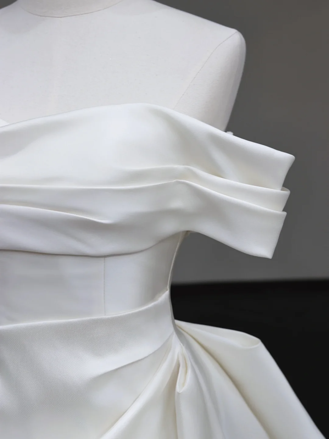 Vestido de novia único, vestido de fiesta con hombros descubiertos, satén blanco, vestidos de novia DP715