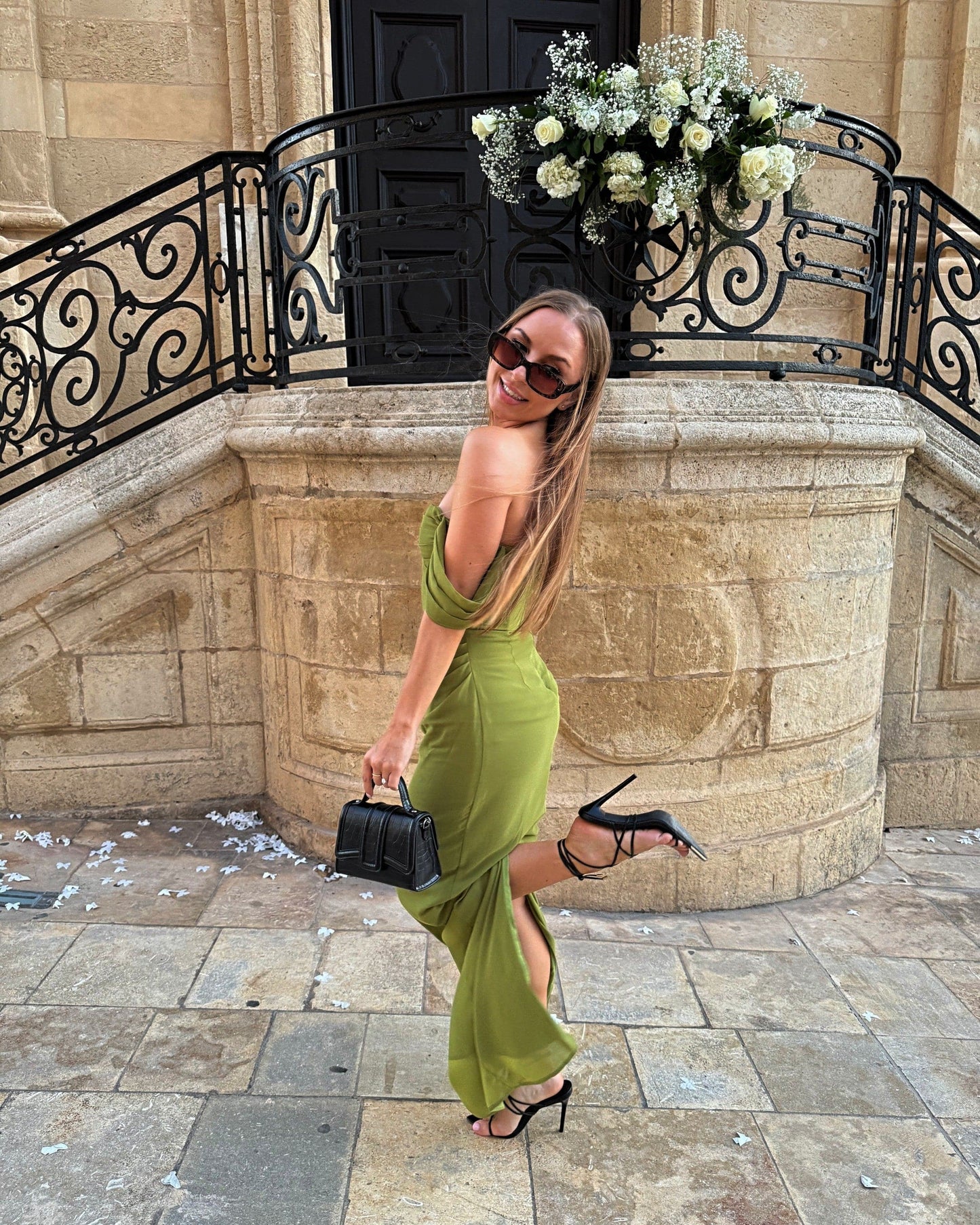 Elegante vestido de noche verde con hombros descubiertos para invitada de boda, vestidos de graduación de verano DP759
