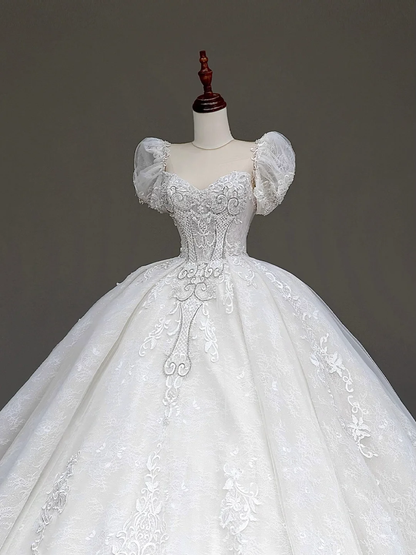 Vestido de novia estilo princesa, con escote corazón, encaje, cuentas blancas y mangas, DP848