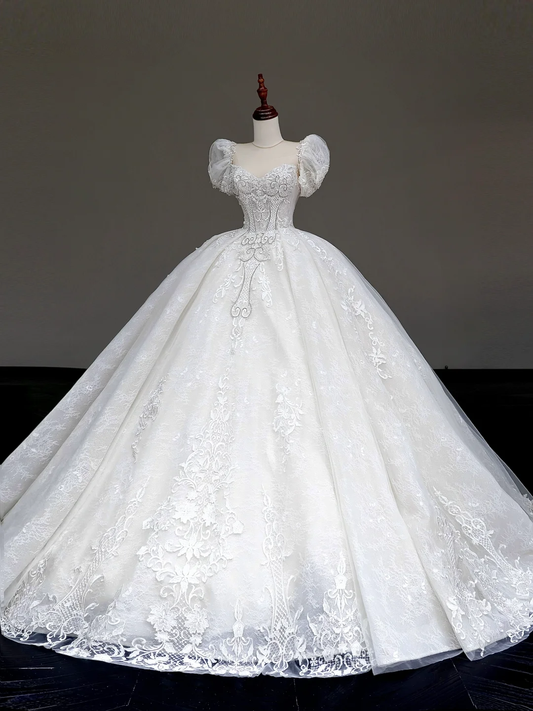 Vestido de novia estilo princesa, con escote corazón, encaje, cuentas blancas y mangas, DP848