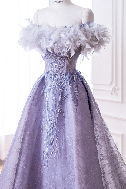 Elegante vestido de fiesta glamuroso con hombros descubiertos y plumas lilas, vestido de fiesta, vestido de noche DP888
