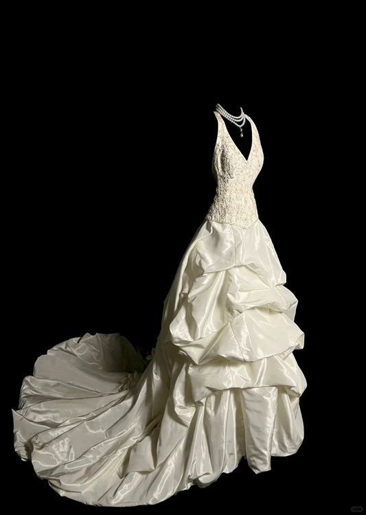 Hermoso vestido de novia largo con cuello halter, satén marfil y volantes, DP922