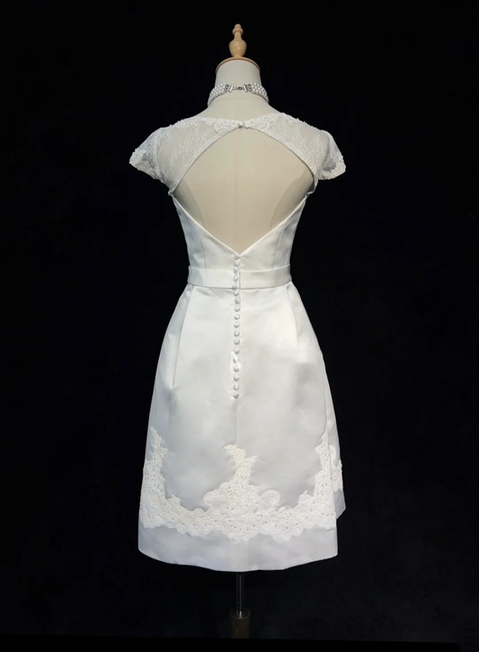 Vestido de novia modesto, corte tubo, escote redondo, manga corta, encaje, para verano, DH1440