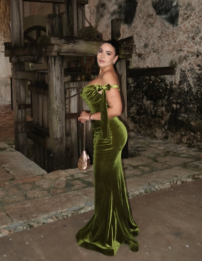 Elegant Mermaid Off the Shoulder Green Velvet Long Prom Dress Evening Dress SH2023