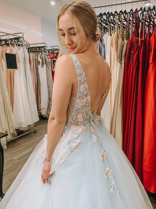 Floral Appliques Long Prom Dresses V-neck Graduation Gown GP112