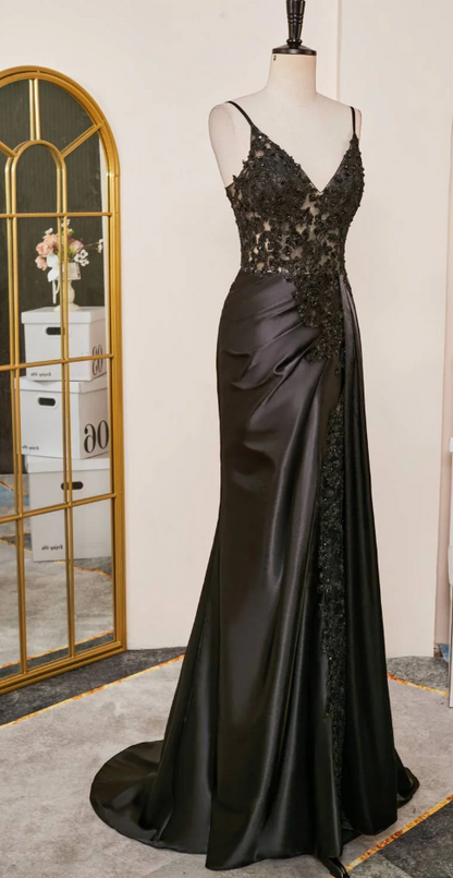 Elegant Black Spaghetti Straps Evening Dresses Satin Sheath Long Prom Dresses with Slits ED001
