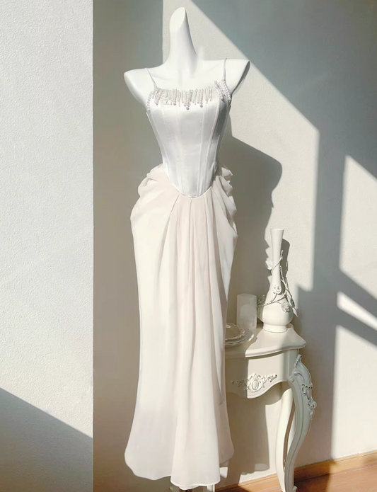 Vestido de cumpleaños francés de satén con perlas ED01013 