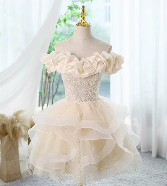 Vestido de fiesta corto de tul con encaje y hombros descubiertos, corte A color champán, vestido de regreso a casa color champán ED01055