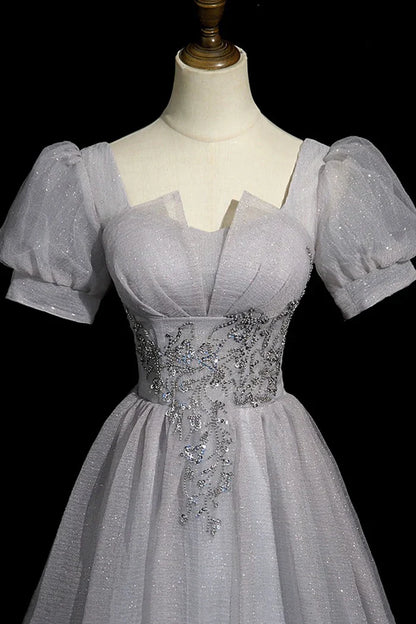 Vestido de fiesta largo de tul gris con cuentas, corte A, manga corta, ED01096