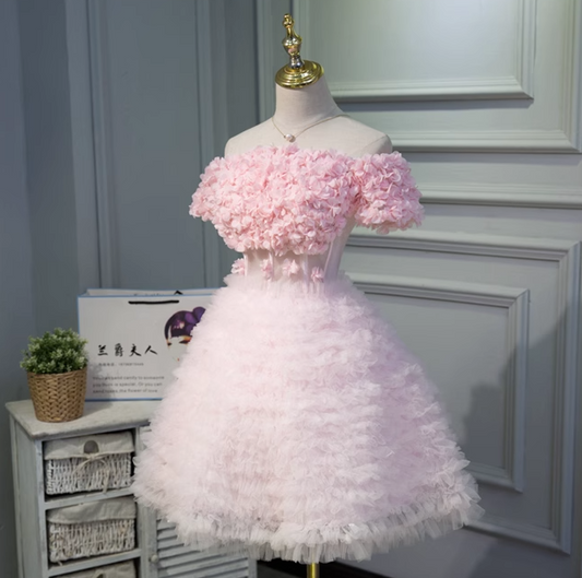 Vestido de fiesta corto de tul rosa con corte en A y hombros descubiertos, vestido de dama de honor rosa ED01109