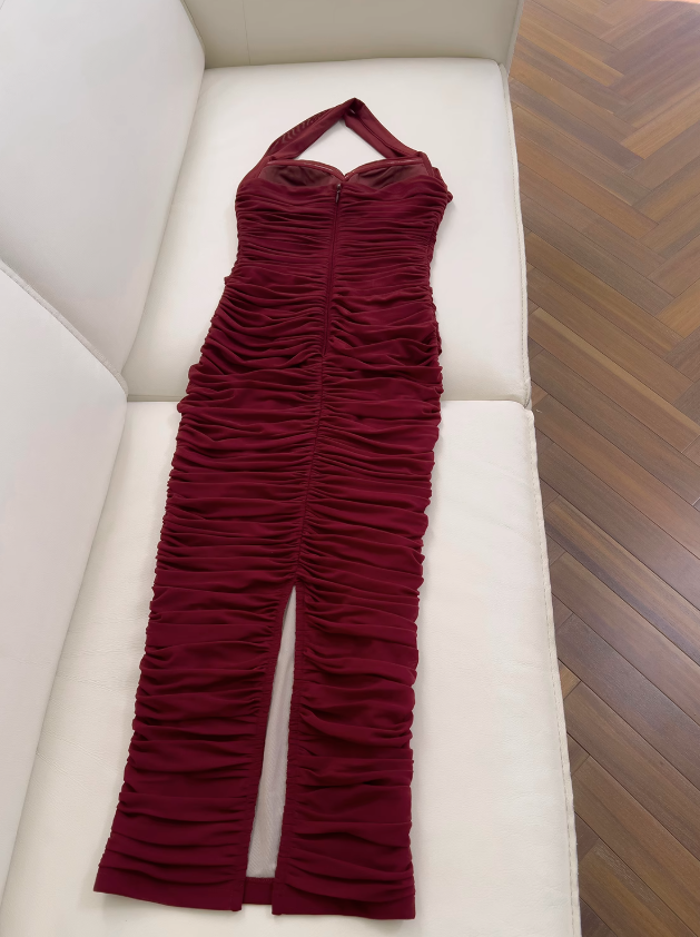 Vestido burdeos ajustado con cuello halter, vestido de noche, vestido de cumpleaños ED01114