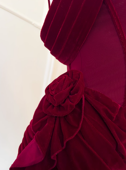 Vestido de fiesta corto de terciopelo burdeos con tirantes finos y corte A, vestido de bienvenida ED01116