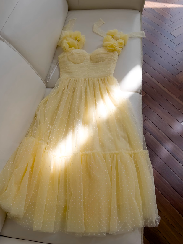 Vestido de fiesta corto de tul amarillo con escote en forma de A y escote corazón, vestido de bienvenida amarillo ED01156