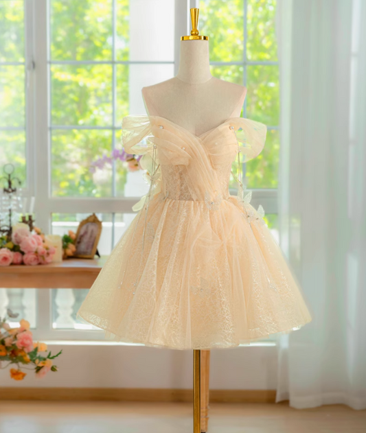 Vestido de fiesta corto de tul con encaje y hombros descubiertos en color champán, vestido de regreso a casa color champán ED01158