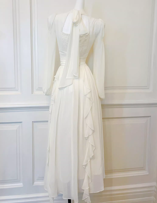 Vestido elegante francés de manga larga en blanco roto ED01170