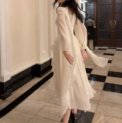 Vestido elegante francés de manga larga en blanco roto ED01170