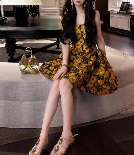 Vestido francés con flores 3D ED01171