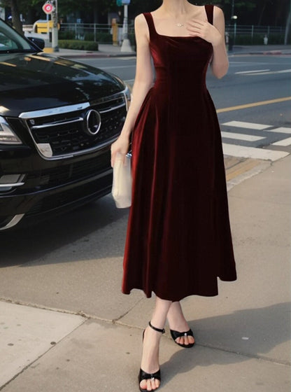 Vestido de terciopelo burdeos estilo retro francés con escote cuadrado y corte A para cumpleaños y graduación ED01193