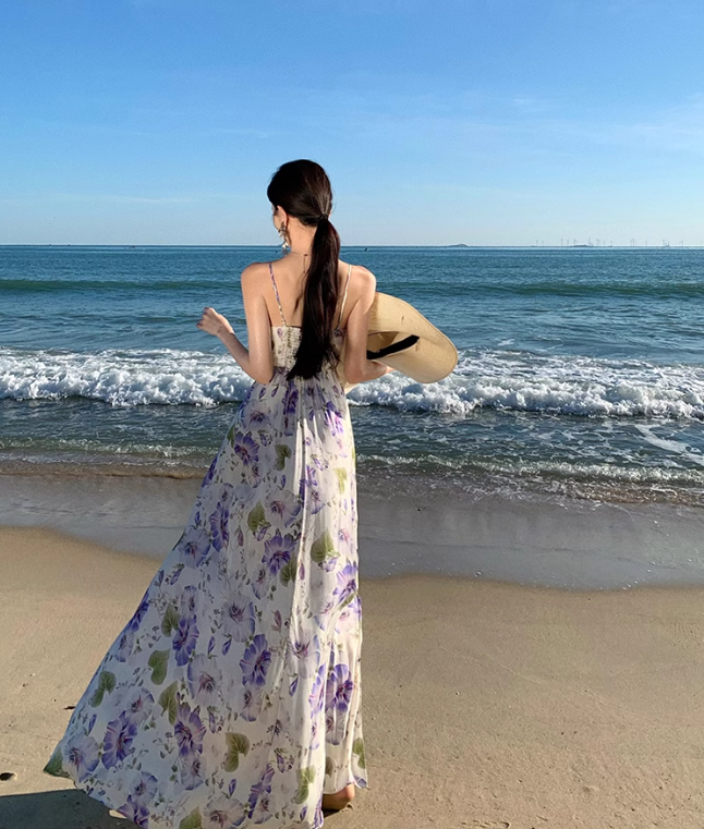 Vestido vintage morado con cuello en V y tirantes estampados ED01195