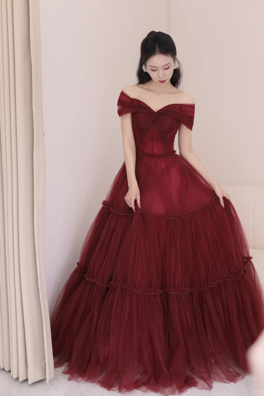 Vestido de fiesta largo de tul burdeos con escote en A y hombros descubiertos, vestido de noche largo burdeos ED01283