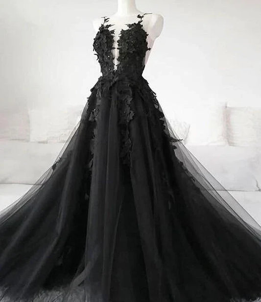 Vestido de novia negro de corte A con tul, apliques de encaje, sin mangas y con cola descubierta (ED01292)