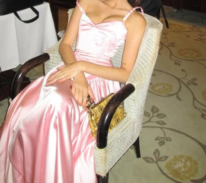 Vestido de noche elegante de satén rosa largo con tirantes finos y corte A, hasta el suelo, ED01409